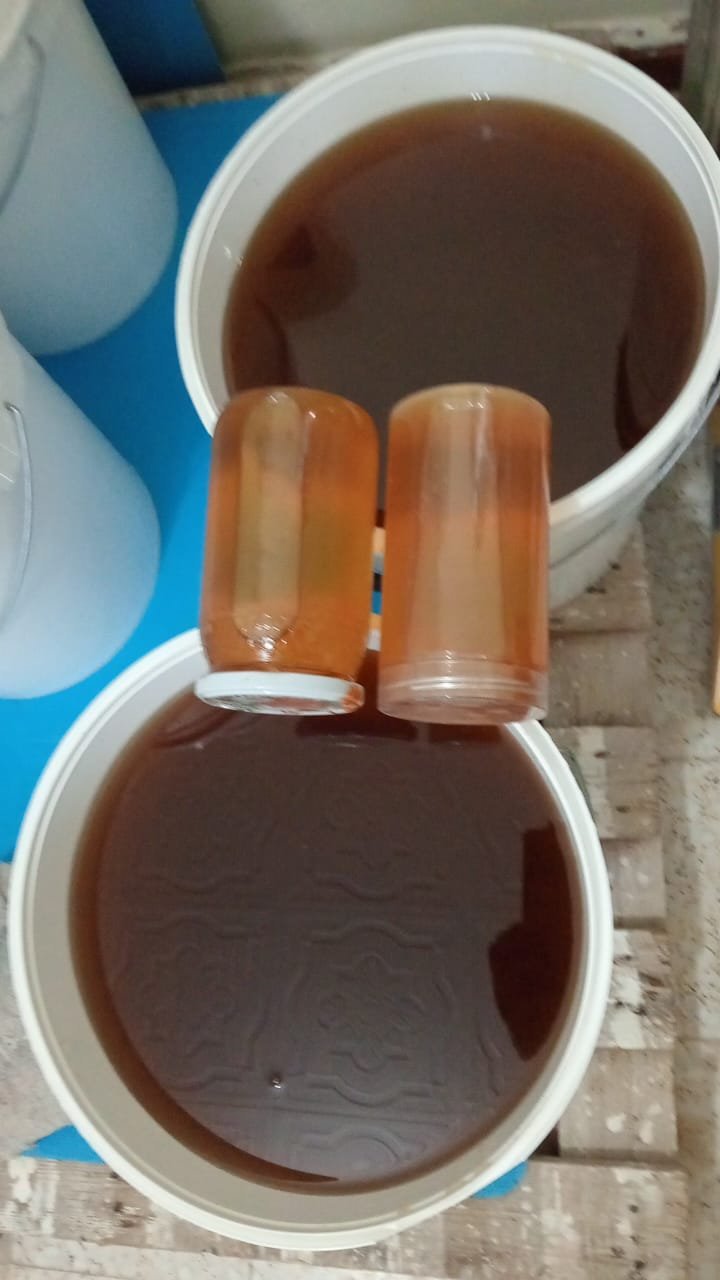 عسل البرتقال بديل السدر للاطفال الصغار وعسل الجرجير الغني عن التعريف زوج كيلو 4900 دج اغتنم الفرصة. عزيزي الزبون